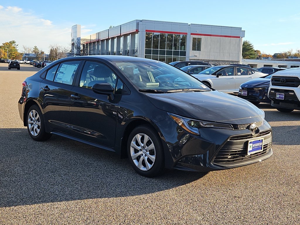 New 2027 Toyota Corolla LE FWD image 2