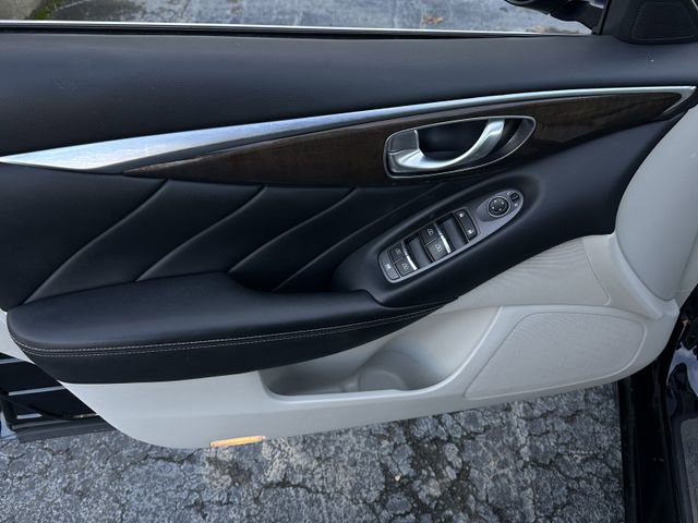 Used 2019 INFINITI Q50 Luxe w/ Cargo Package (L96) image 11