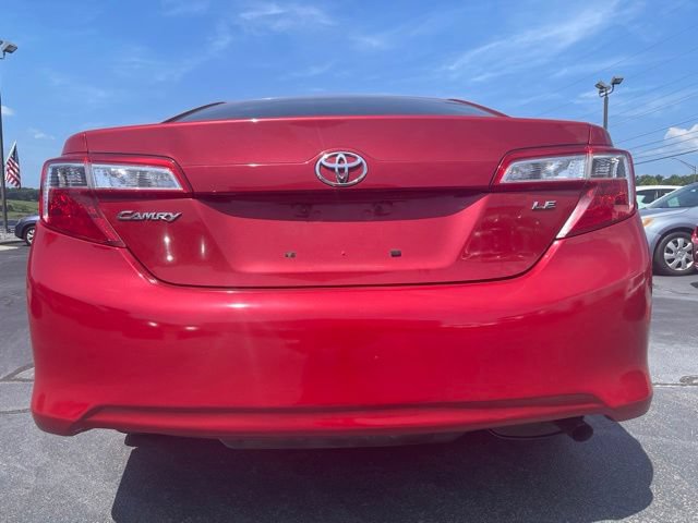 Used 2014 Toyota Camry LE w/ Protection Package FWD image 7