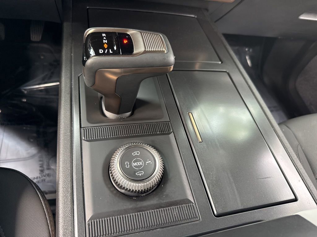 Used 2024 GMC Hummer EV 3X AWD/4WD image 46