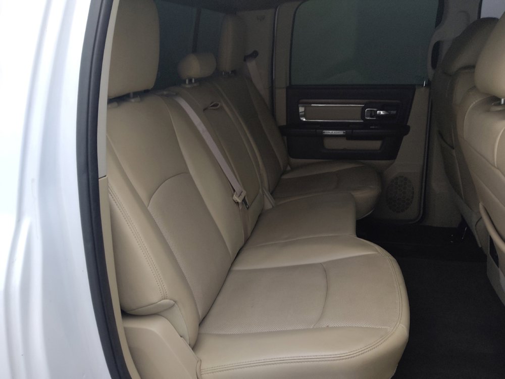 Used 2013 RAM 1500 Laramie w/ Convenience Group RWD image 19