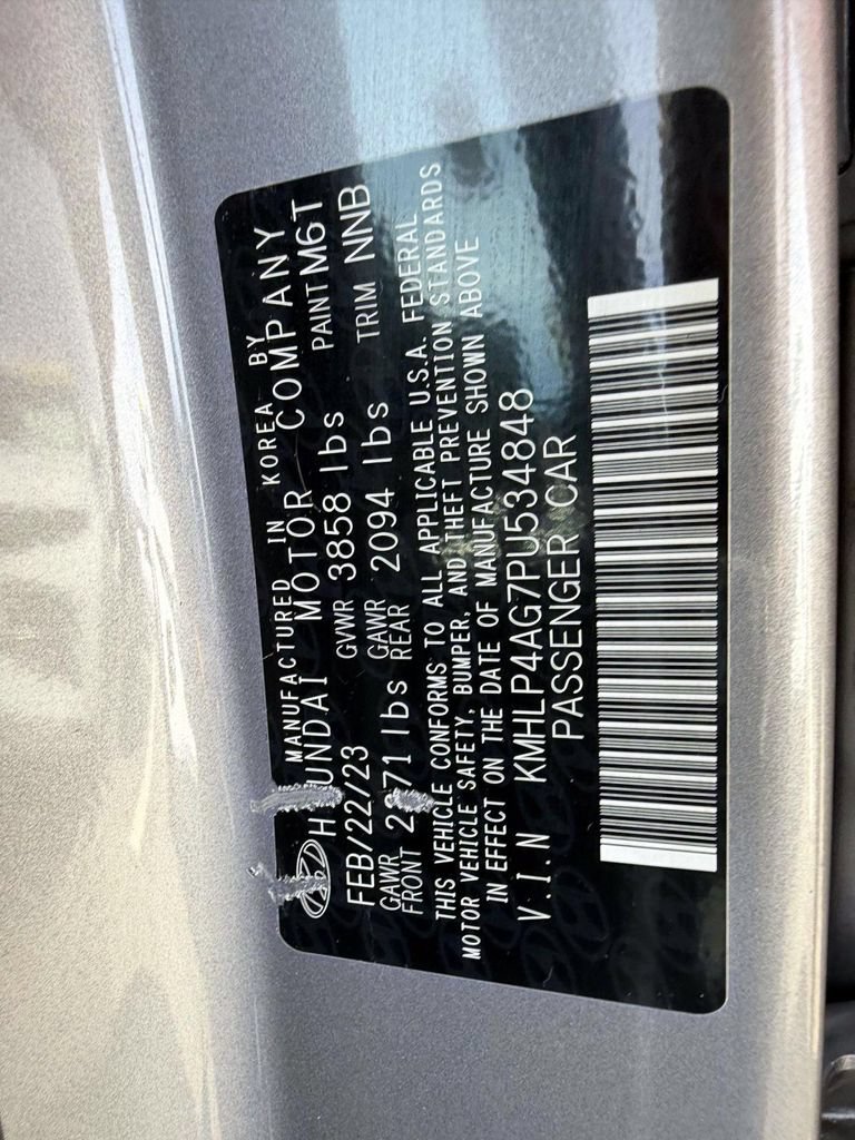 Certified 2023 Hyundai Elantra Limited w/ Cargo Package FWD image 17