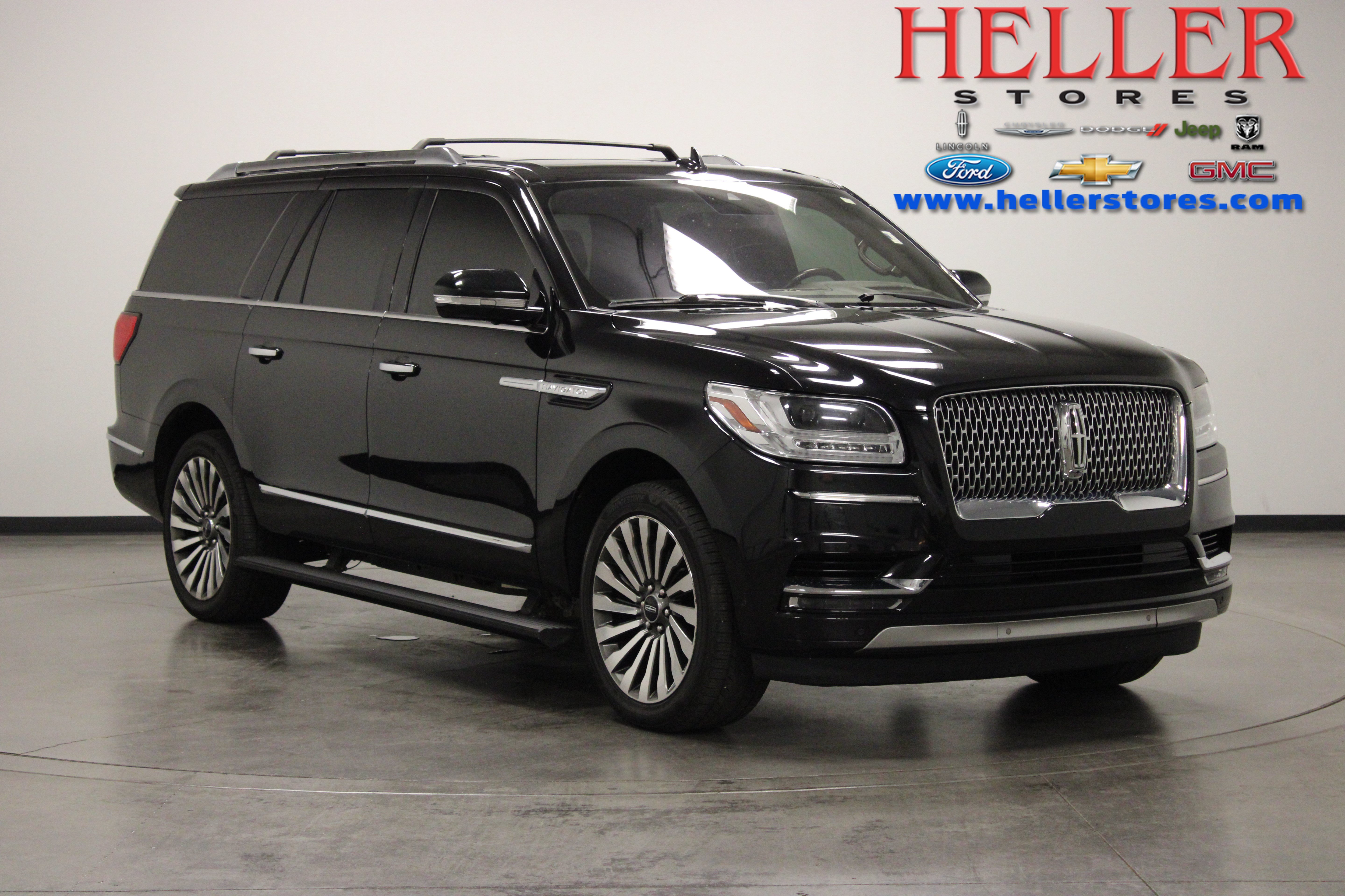 Used 2019 Lincoln Navigator L Reserve AWD/4WD image 1