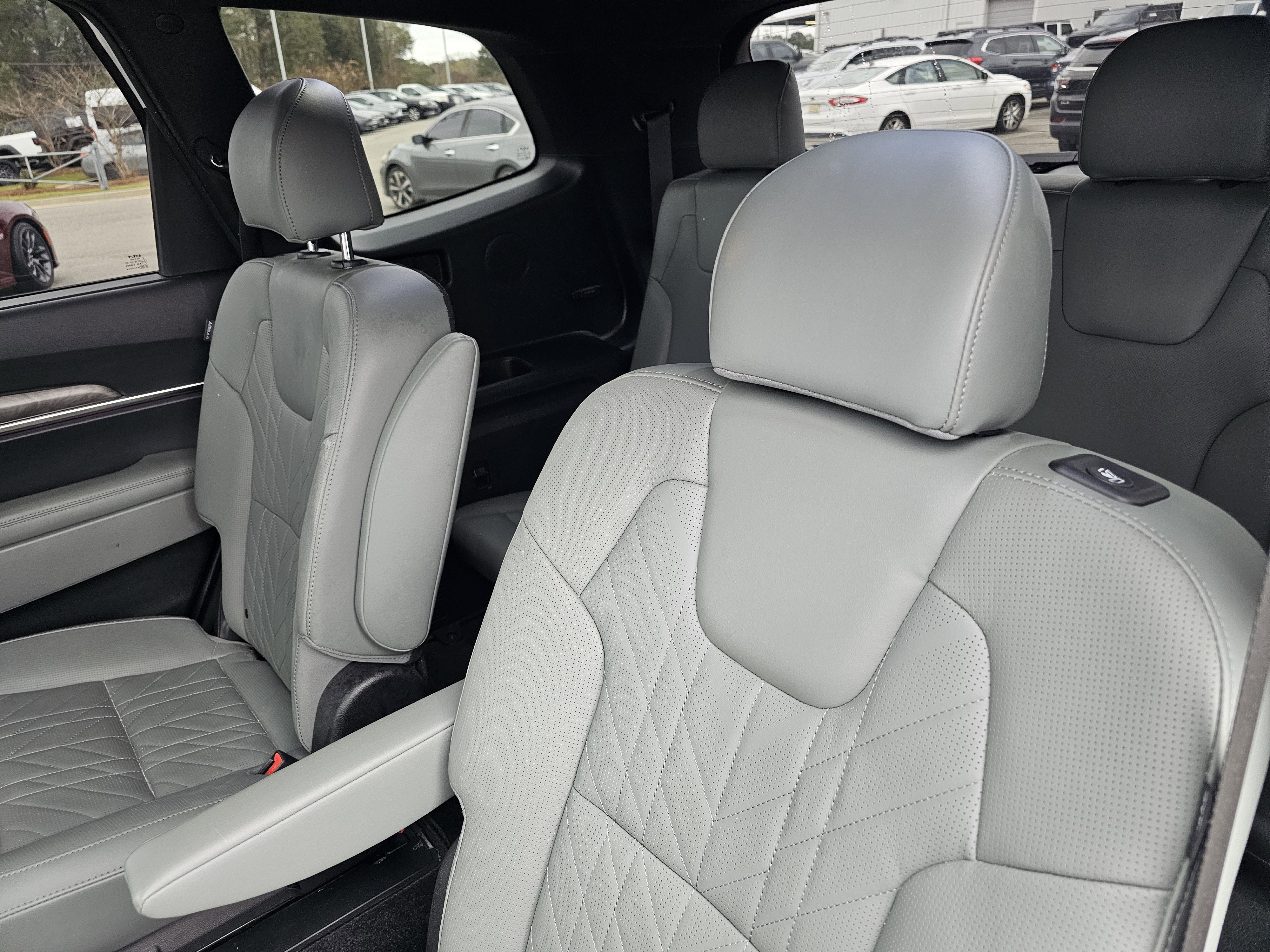 Used 2024 Kia Telluride SX Prestige X-Pro image 32