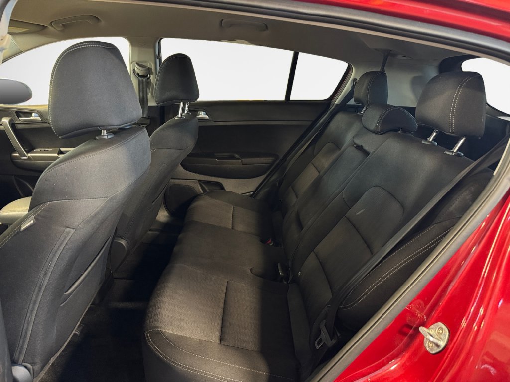 Used 2017 Kia Sportage LX AWD/4WD image 24