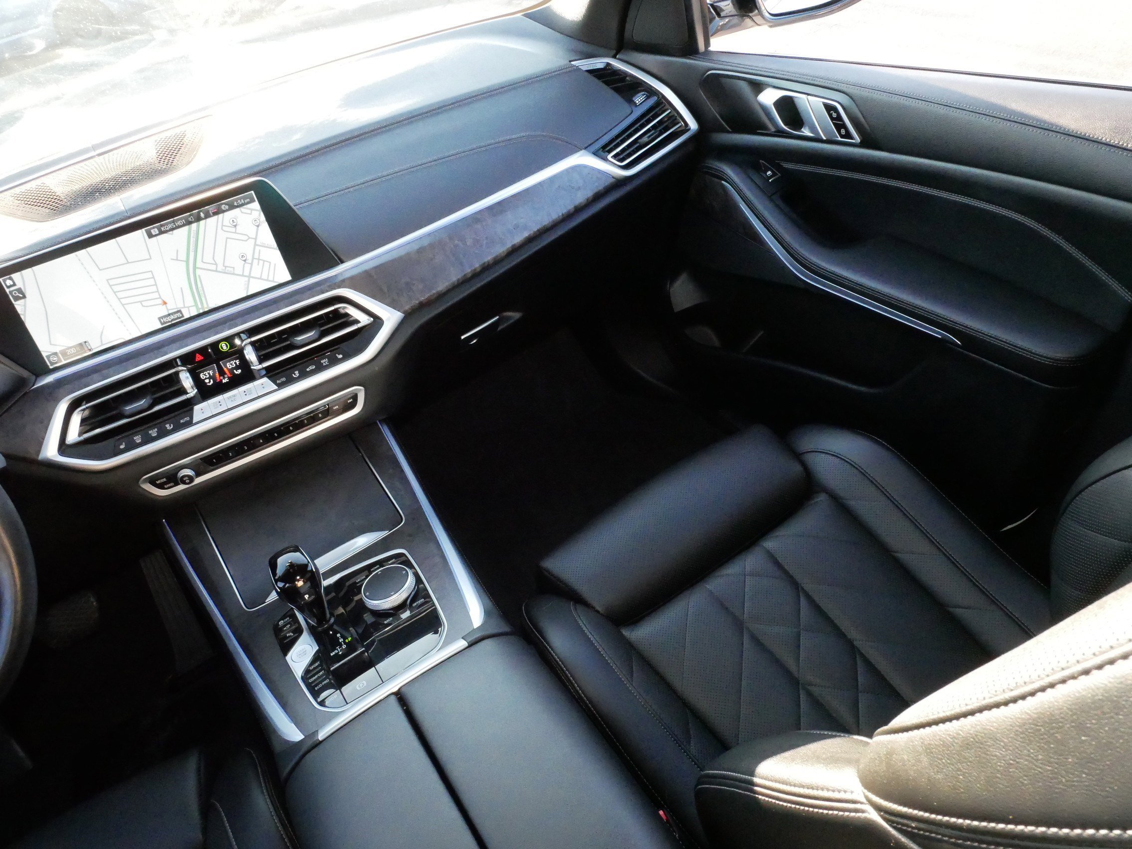 Used 2023 BMW X5 xDrive40i w/ Premium Package image 11