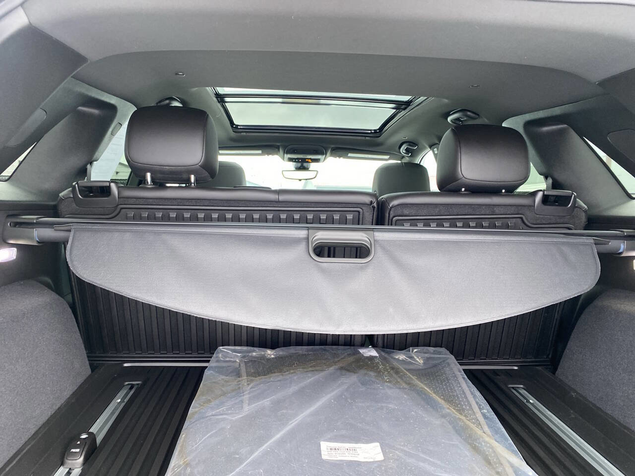 Used 2025 Cadillac XT5 Premium Luxury image 13