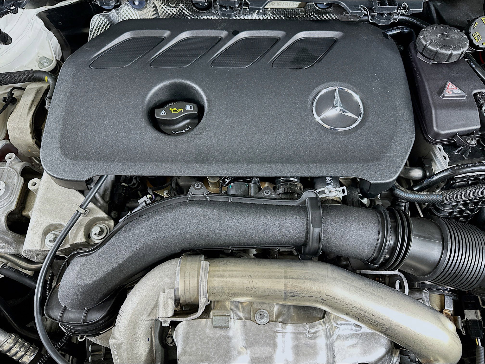 Used 2024 Mercedes-Benz GLA 250 4MATIC image 34