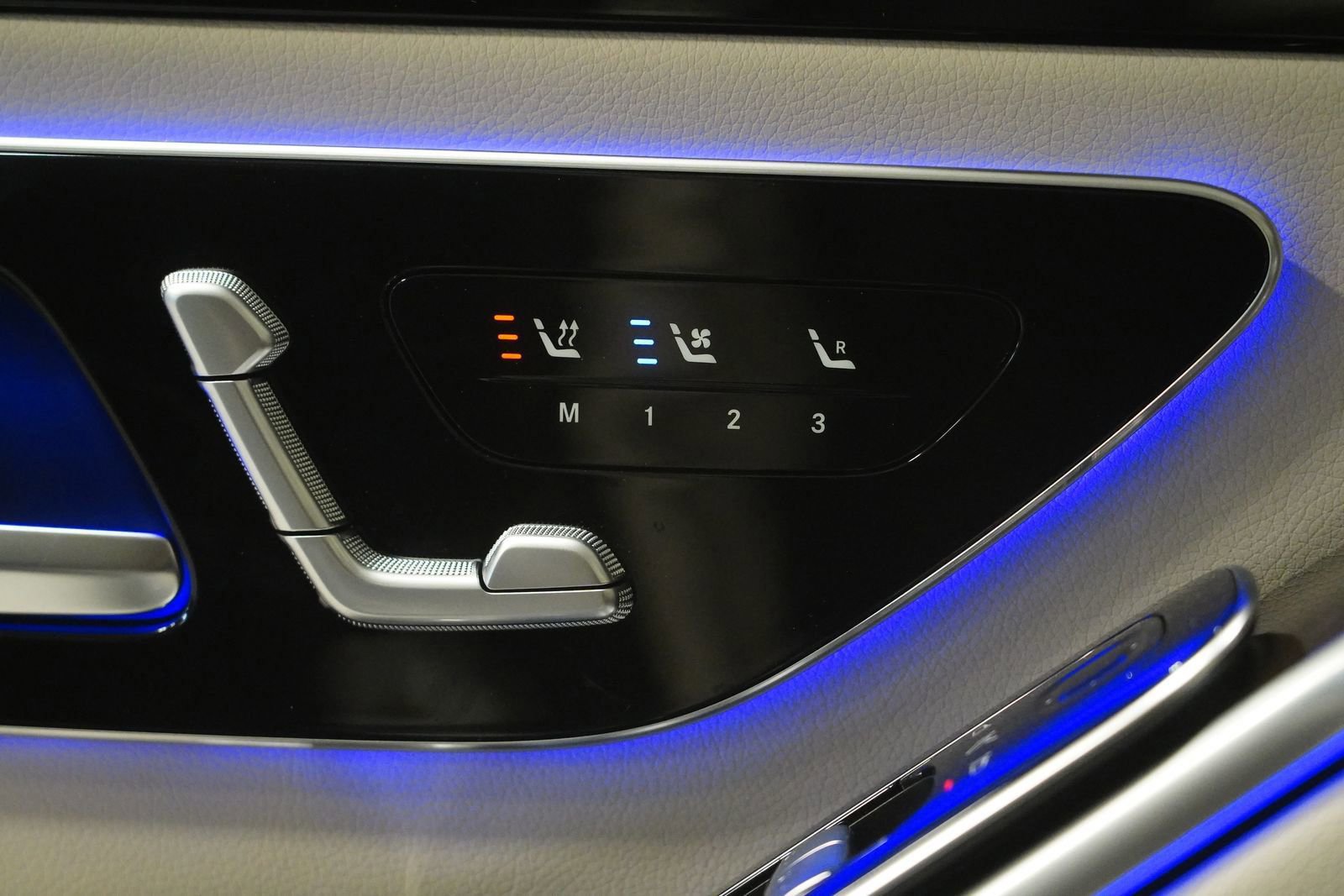 New 2026 Mercedes-Benz S 500 4MATIC image 30