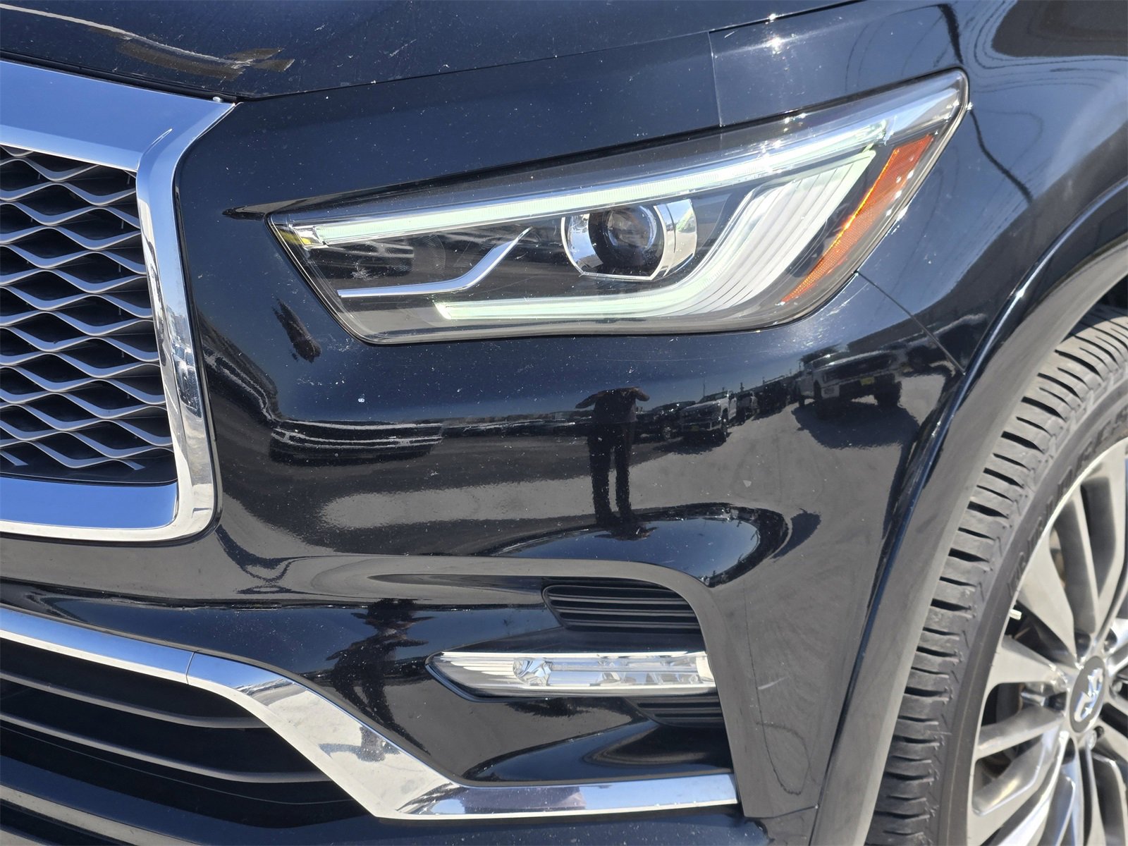 Used 2020 INFINITI QX80 Luxe w/ Sensory Package image 9