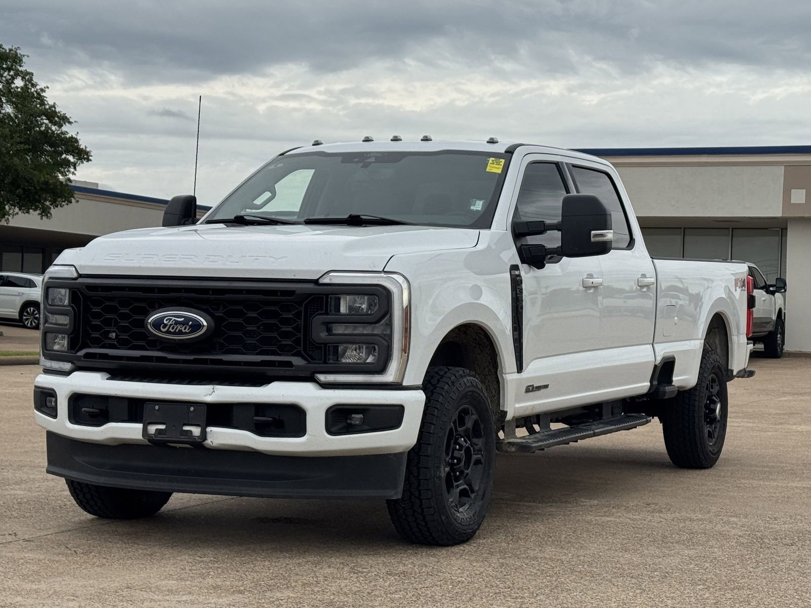 Used 2024 Ford F350 XLT w/ XLT Premium Package AWD/4WD image 8