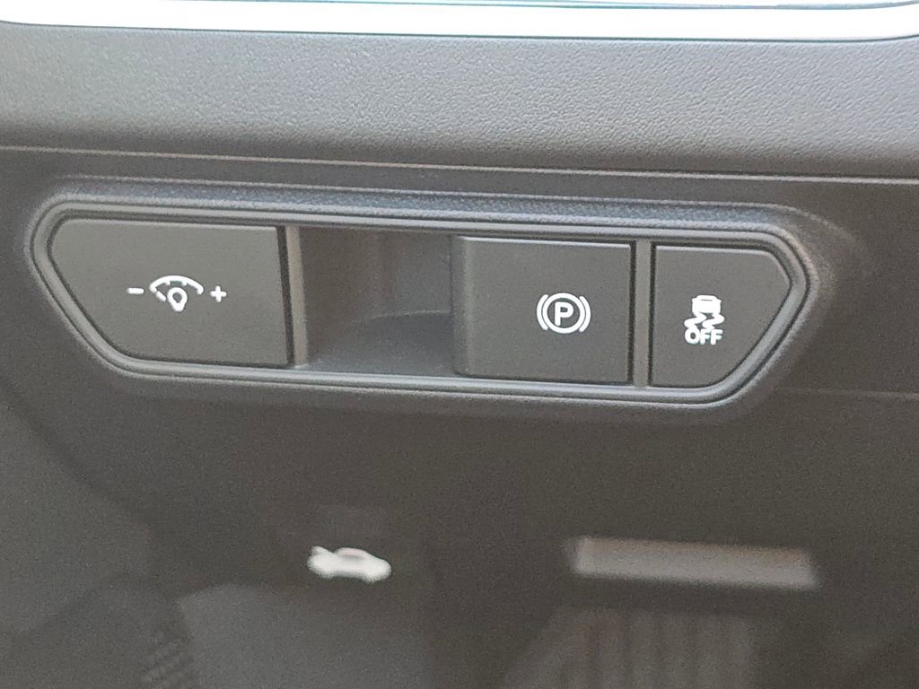 New 2025 Kia K4 EX image 34