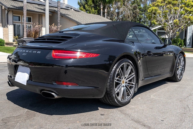 Used 2015 Porsche 911 Carrera RWD image 18