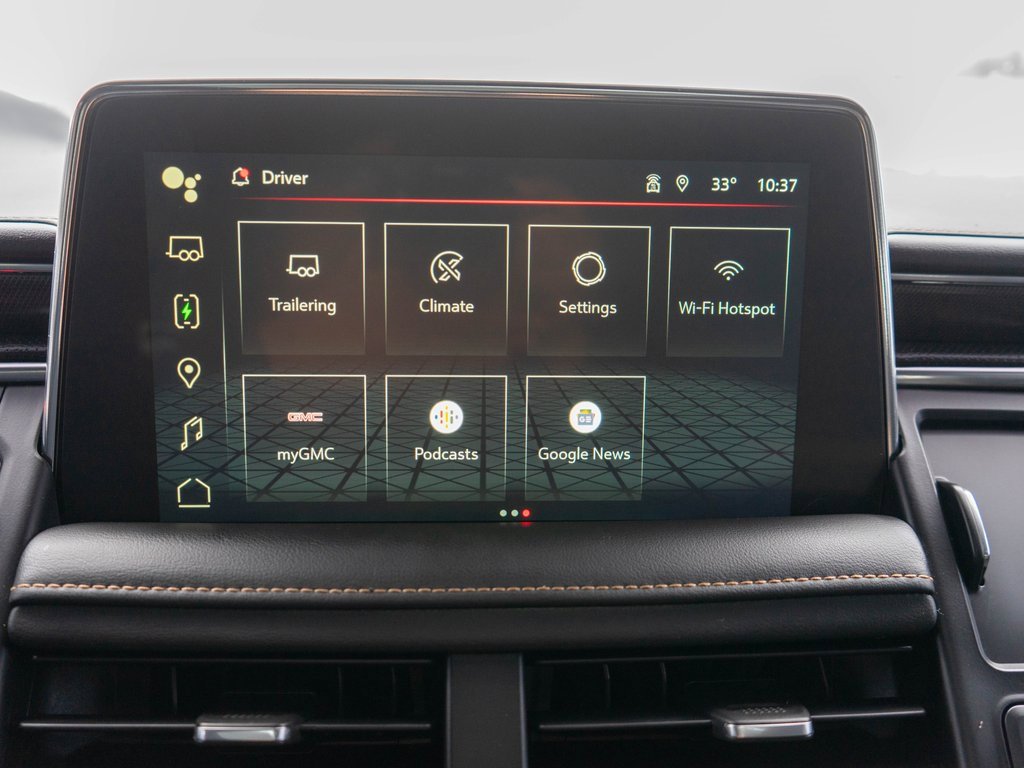 Used 2022 GMC Yukon AT4 w/ Technology Package image 25