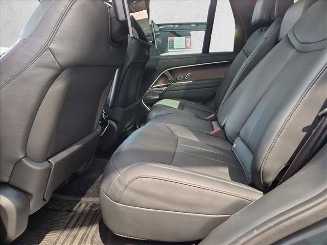 Used 2023 Land Rover Range Rover Autobiography AWD/4WD image 22