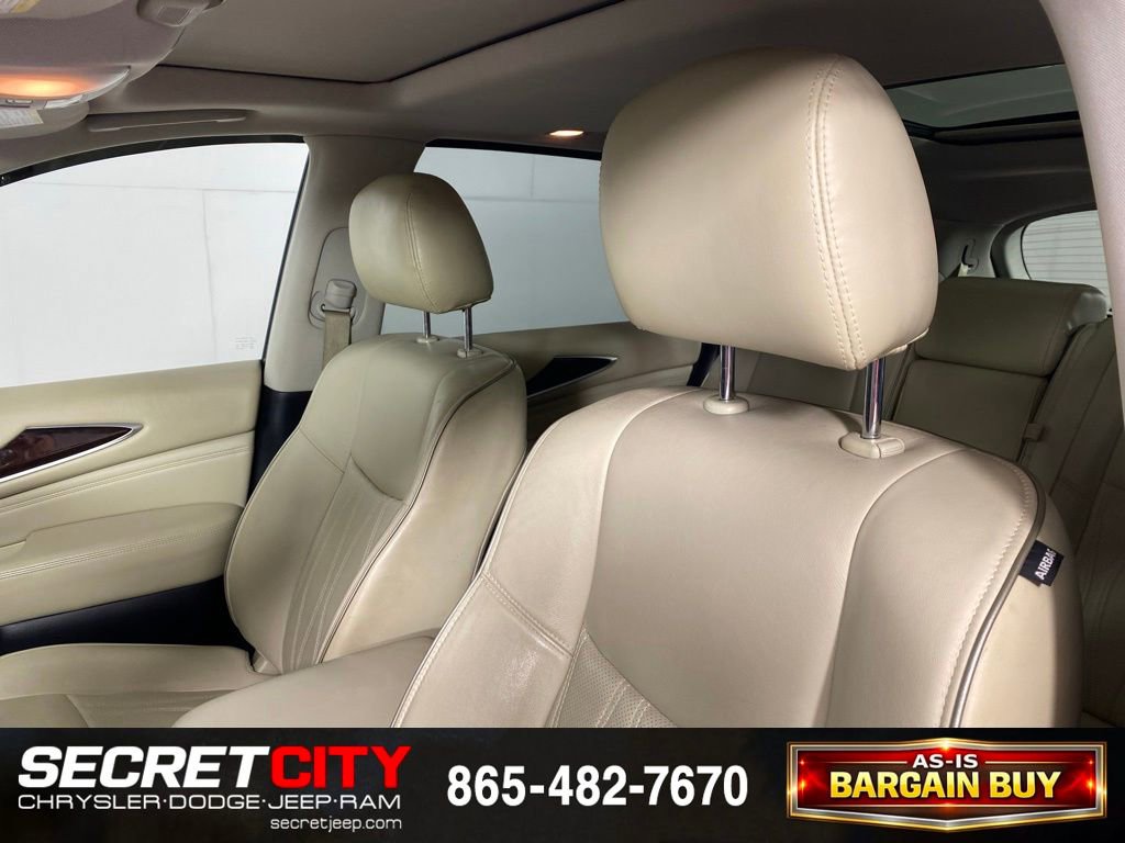 Used 2017 INFINITI QX60 FWD w/ Deluxe Technology Package image 10