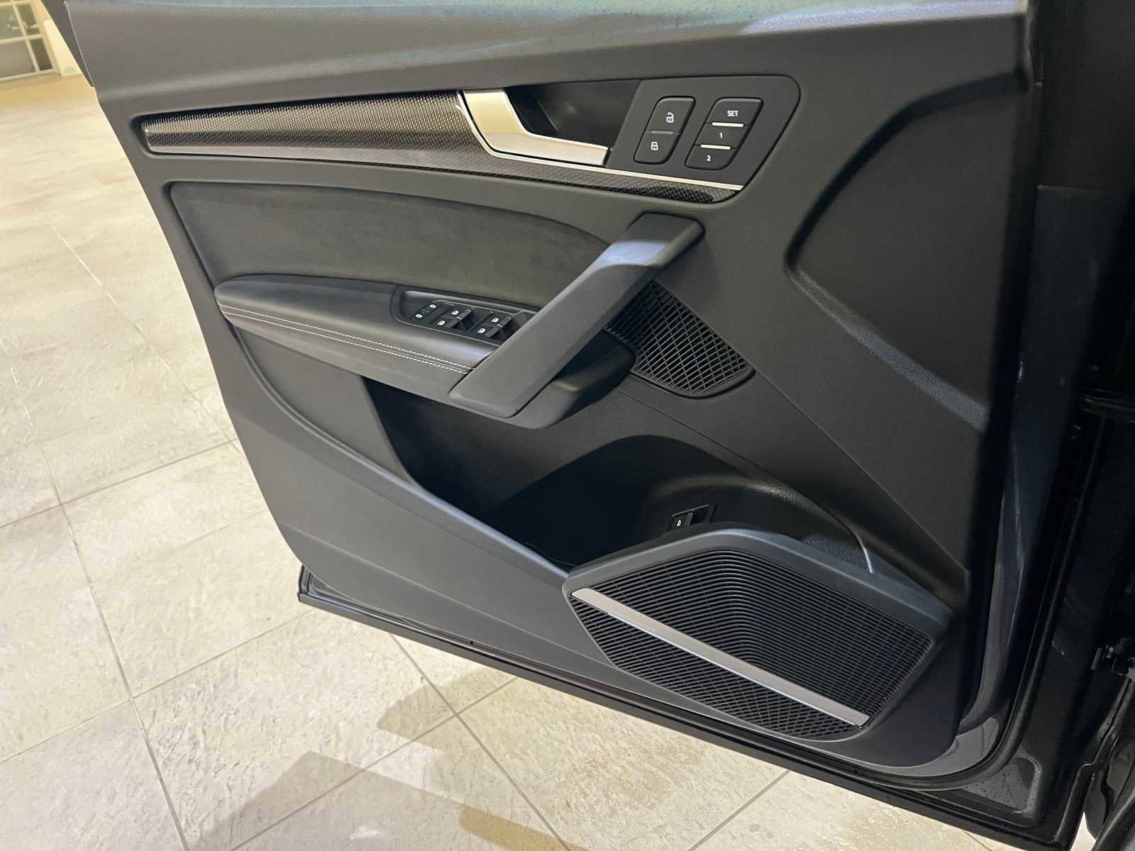 Used 2021 Audi SQ5 Premium Plus w/ Premium Plus Package image 18