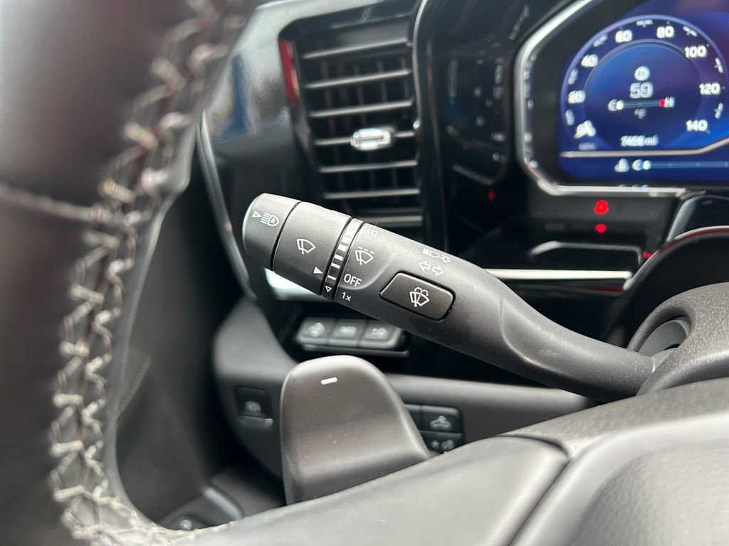 Used 2025 Chevrolet Silverado 1500 High Country image 23