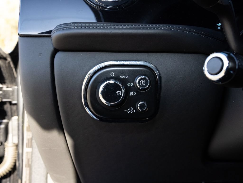 Used 2020 Bentley Mulsanne RWD image 31