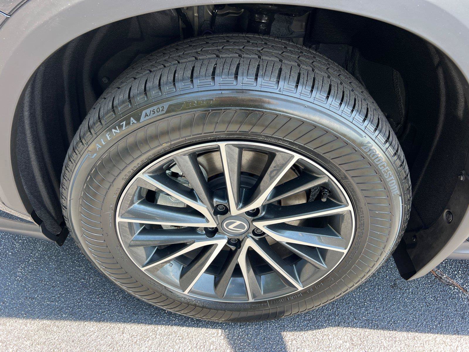 New 2026 Lexus NX 350h FWD w/ Accessory Package (Z2) image 11