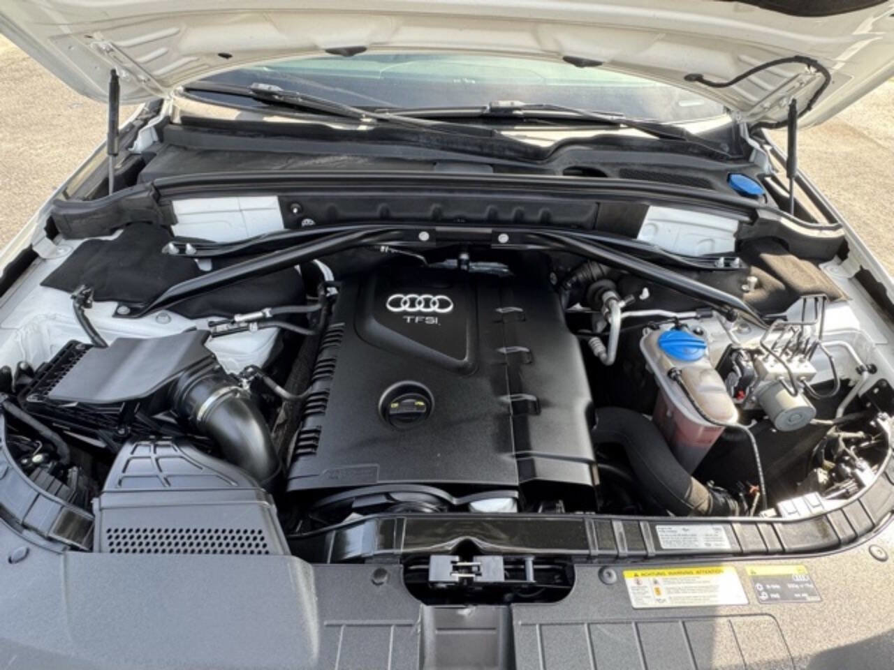 Used 2016 Audi Q5 2.0T Premium image 2