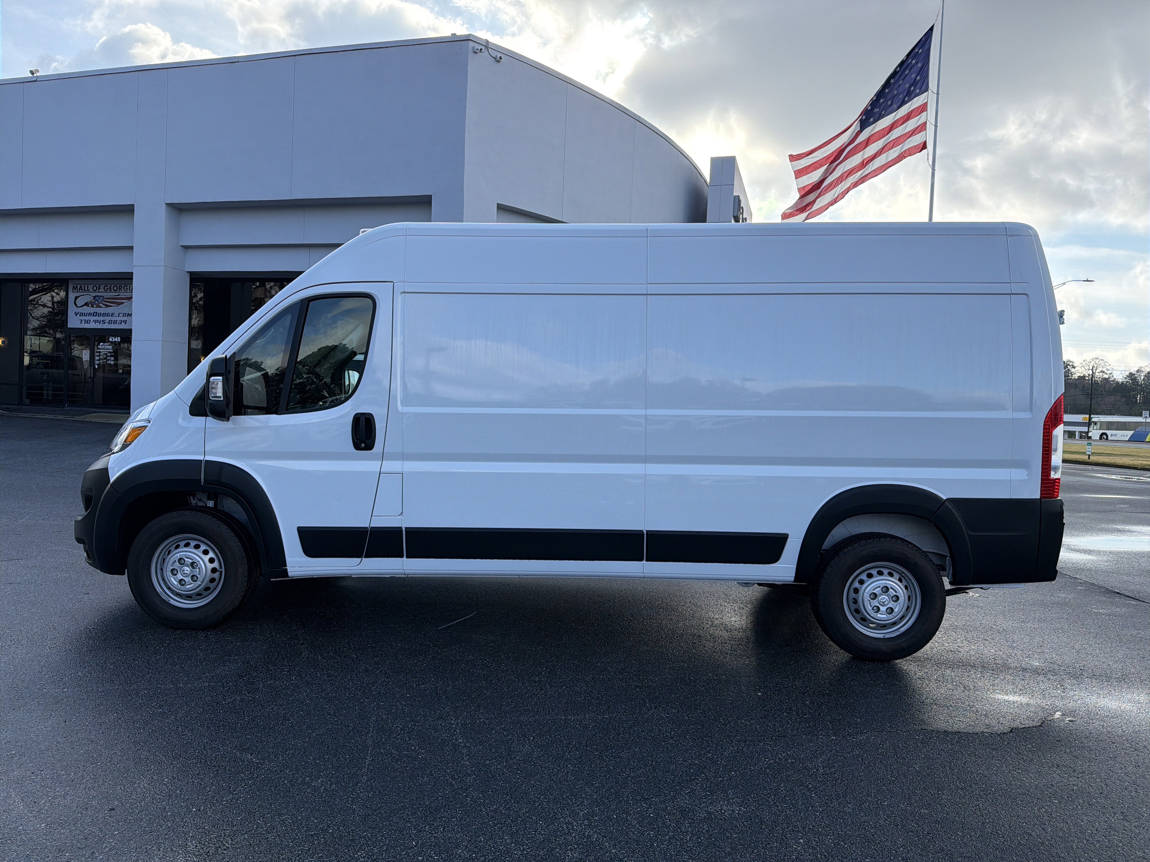 Used 2025 RAM ProMaster 2500 image 9