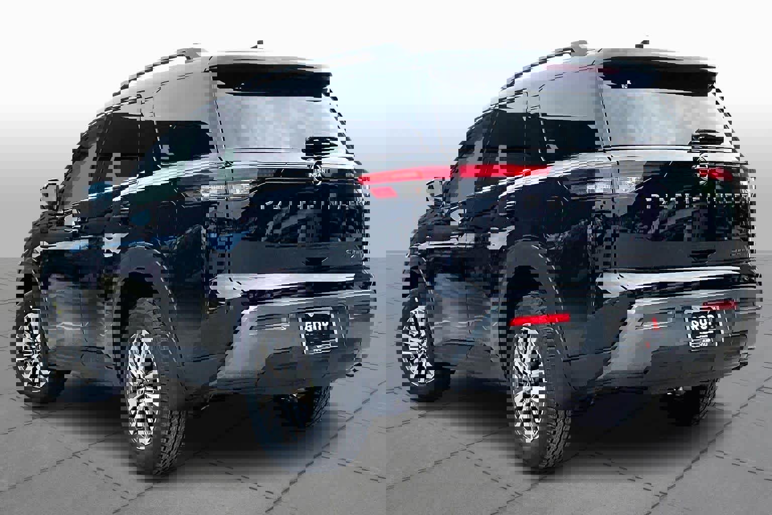 New 2026 Nissan Pathfinder SL image 7