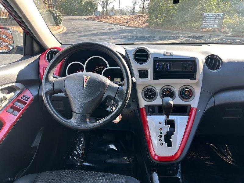 Used 2010 Pontiac Vibe w/ Preferred Package image 22