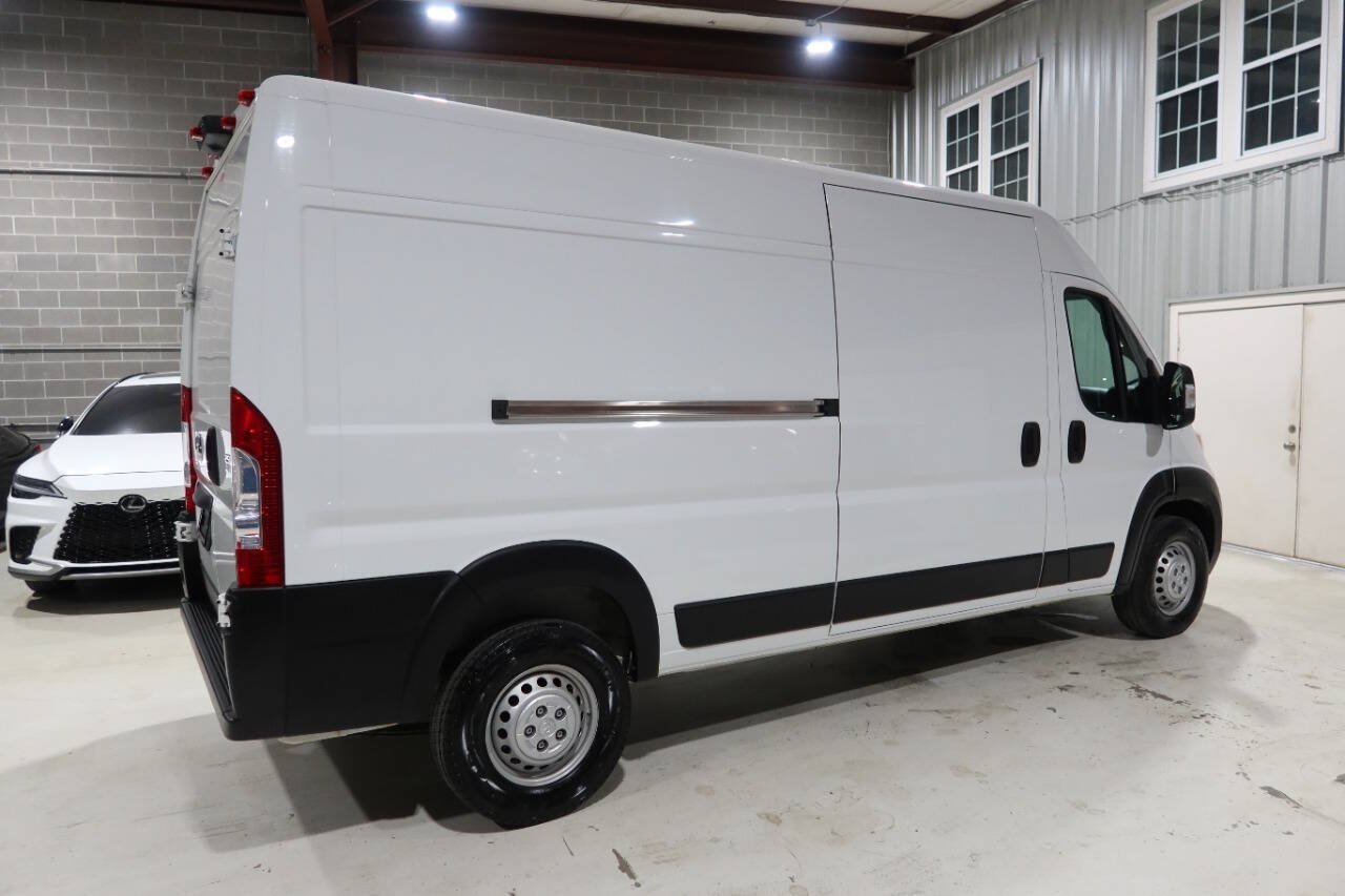 Used 2024 RAM ProMaster 2500 w/ Safety Group FWD image 5