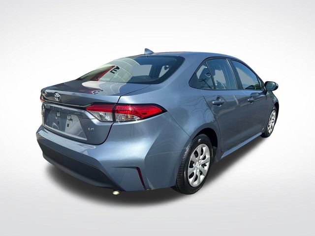 Used 2024 Toyota Corolla LE FWD video 3