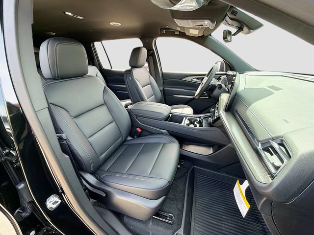 New 2026 Chevrolet Traverse LT w/ Driver Confidence Package AWD/4WD image 31