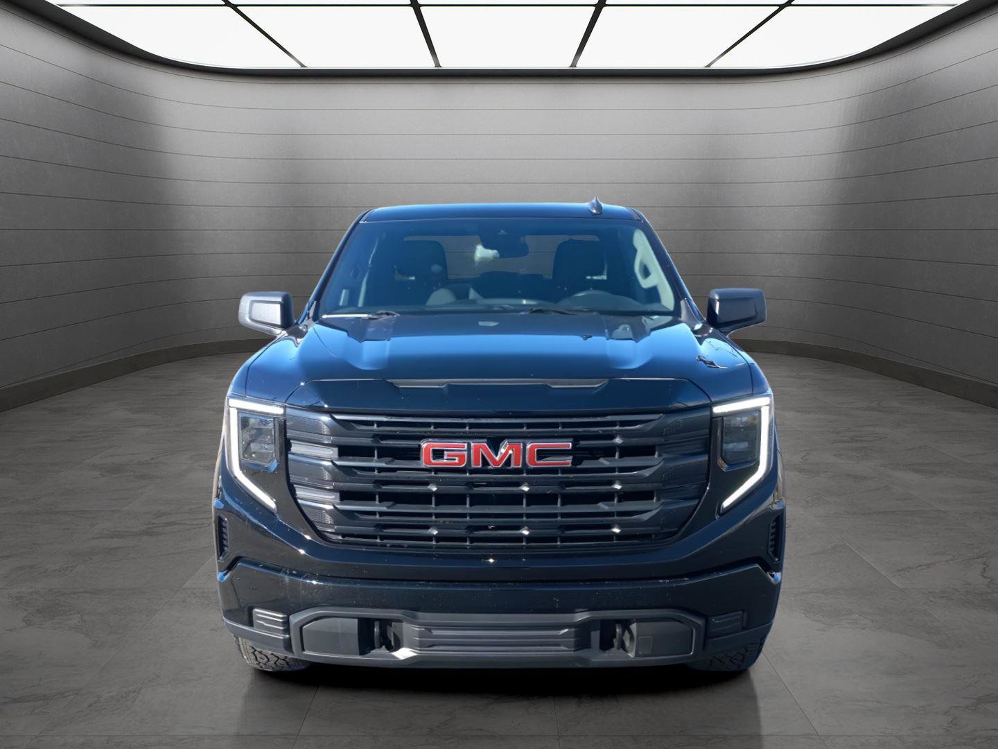 Used 2024 GMC Sierra 1500 Pro w/ Graphite Edition image 8