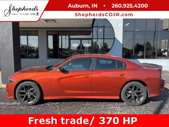 Used 2022 Dodge Charger R/T w/ Driver Convenience Group image 1