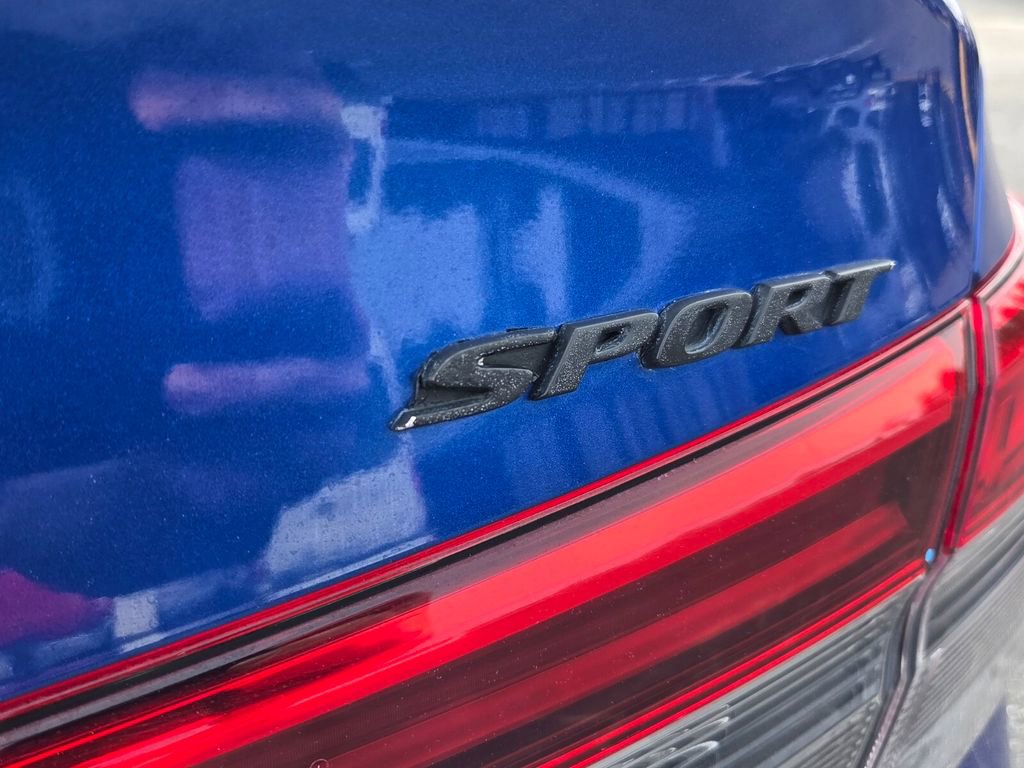 Used 2022 Honda Civic Sport image 10