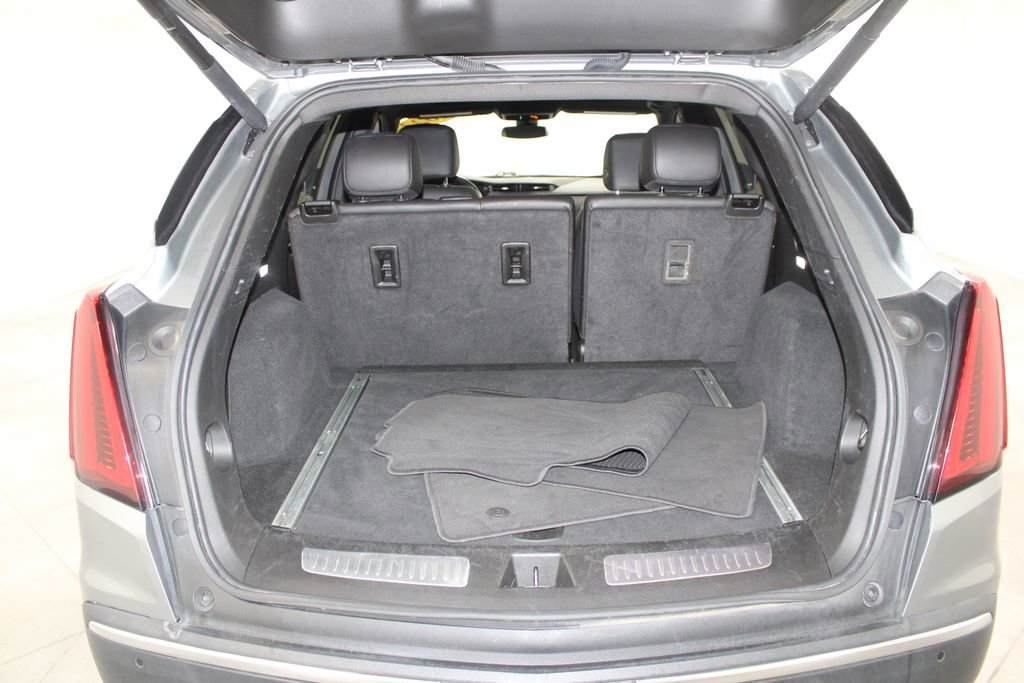 Used 2023 Cadillac XT5 Premium Luxury image 14