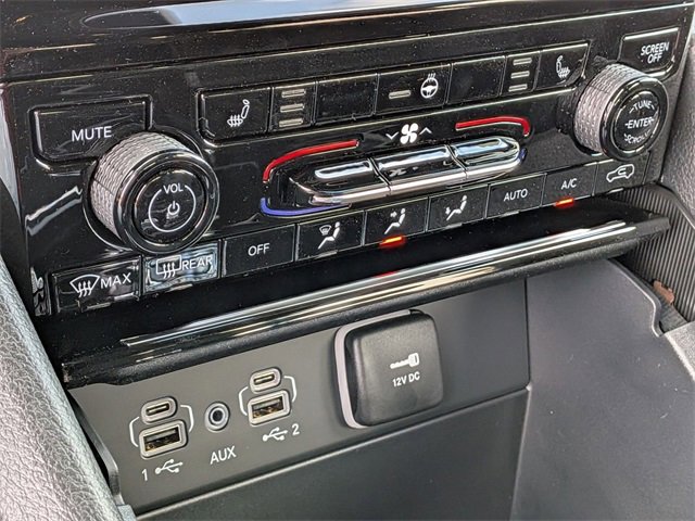 New 2025 Jeep Grand Cherokee Limited w/ Black Appearance Package image 21