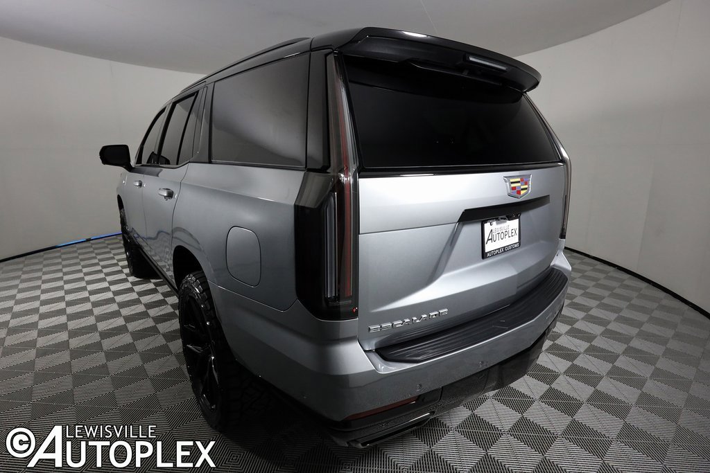 Used 2026 Cadillac Escalade Sport w/ Touring Package image 10