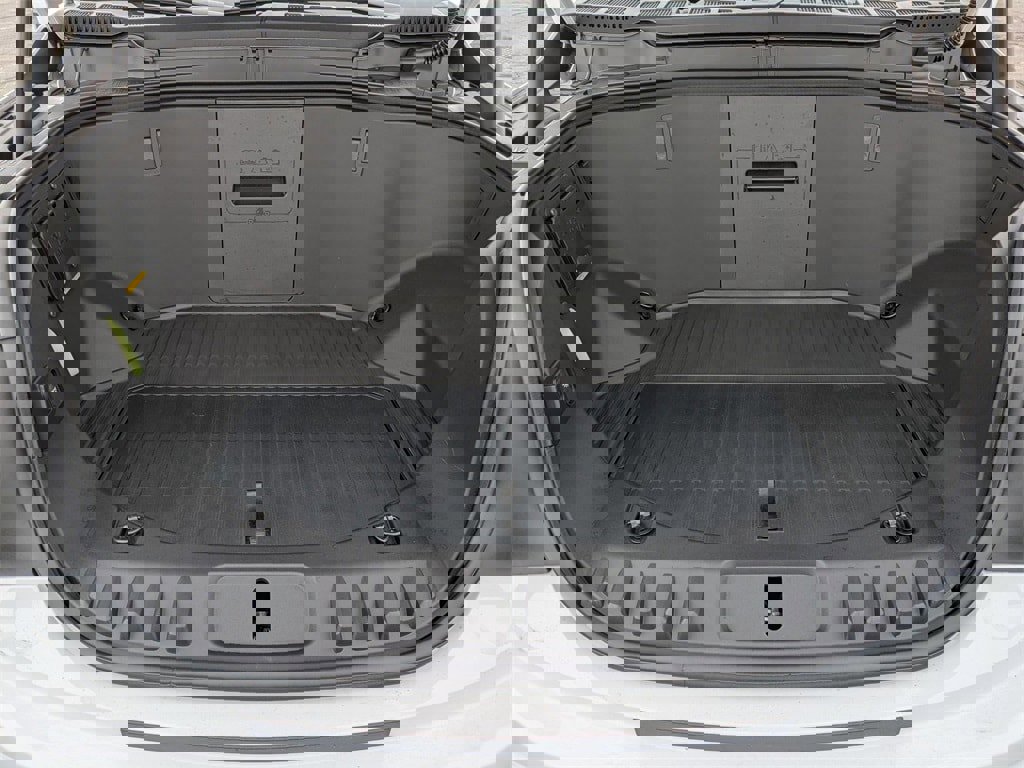 New 2025 Ford F150 Lightning Lariat image 24