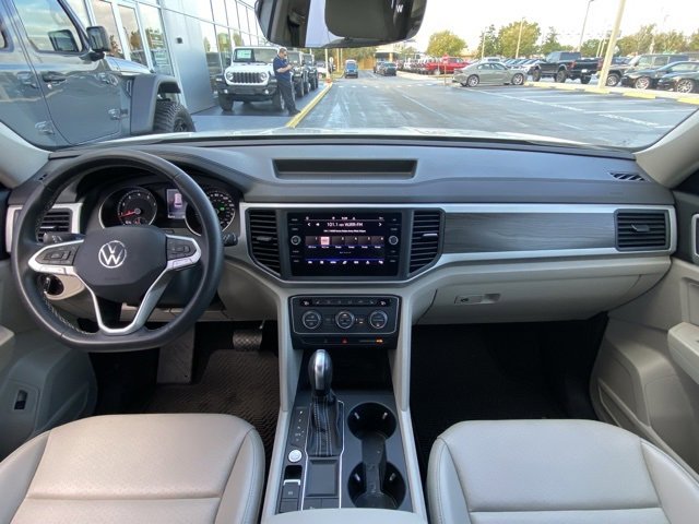 Used 2021 Volkswagen Atlas SE image 15