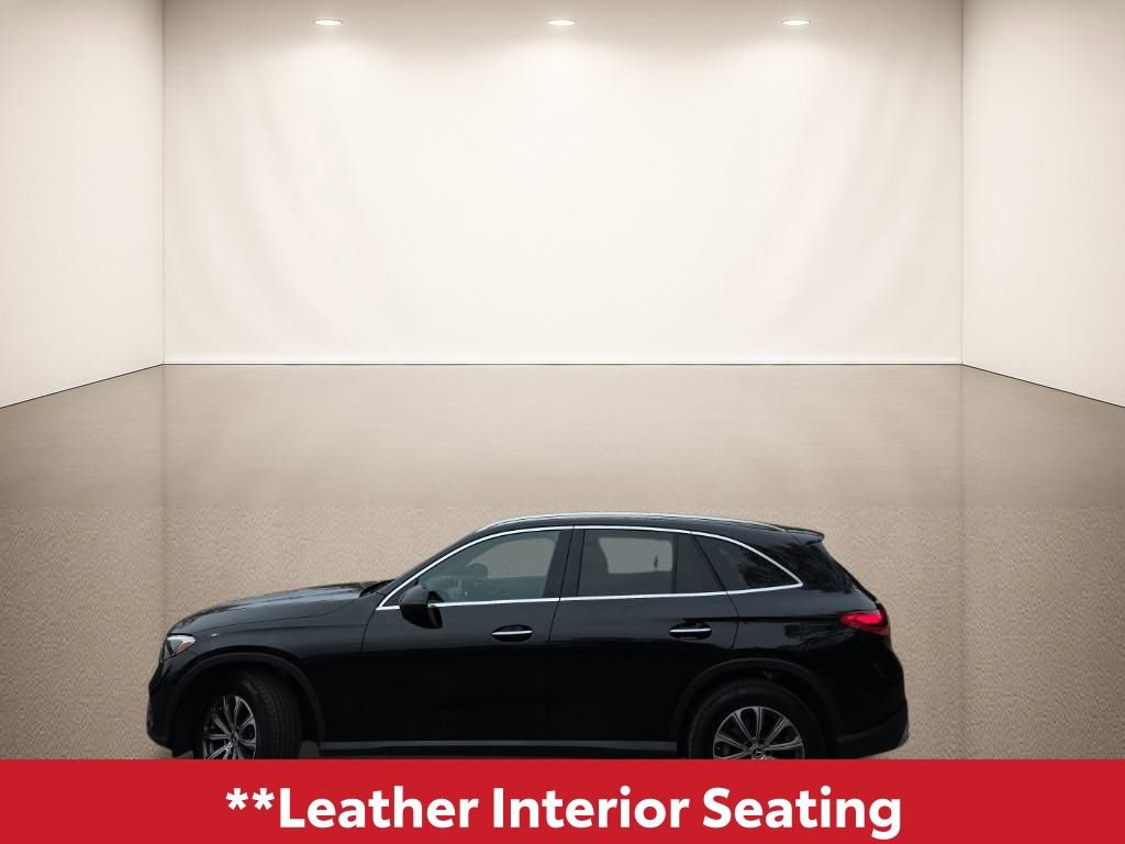 Used 2024 Mercedes-Benz GLC 300 4MATIC image 4