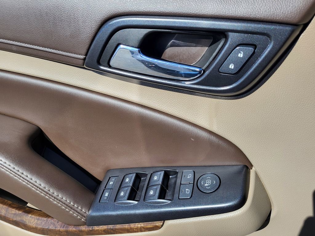 Used 2017 Chevrolet Tahoe LT image 16