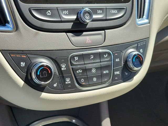 Used 2022 Chevrolet Malibu Premier image 30