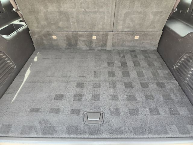 Used 2018 GMC Yukon XL SLT w/ Open Road Package RWD image 34