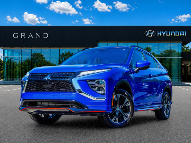Used 2022 Mitsubishi Eclipse Cross SE AWD/4WD image 2
