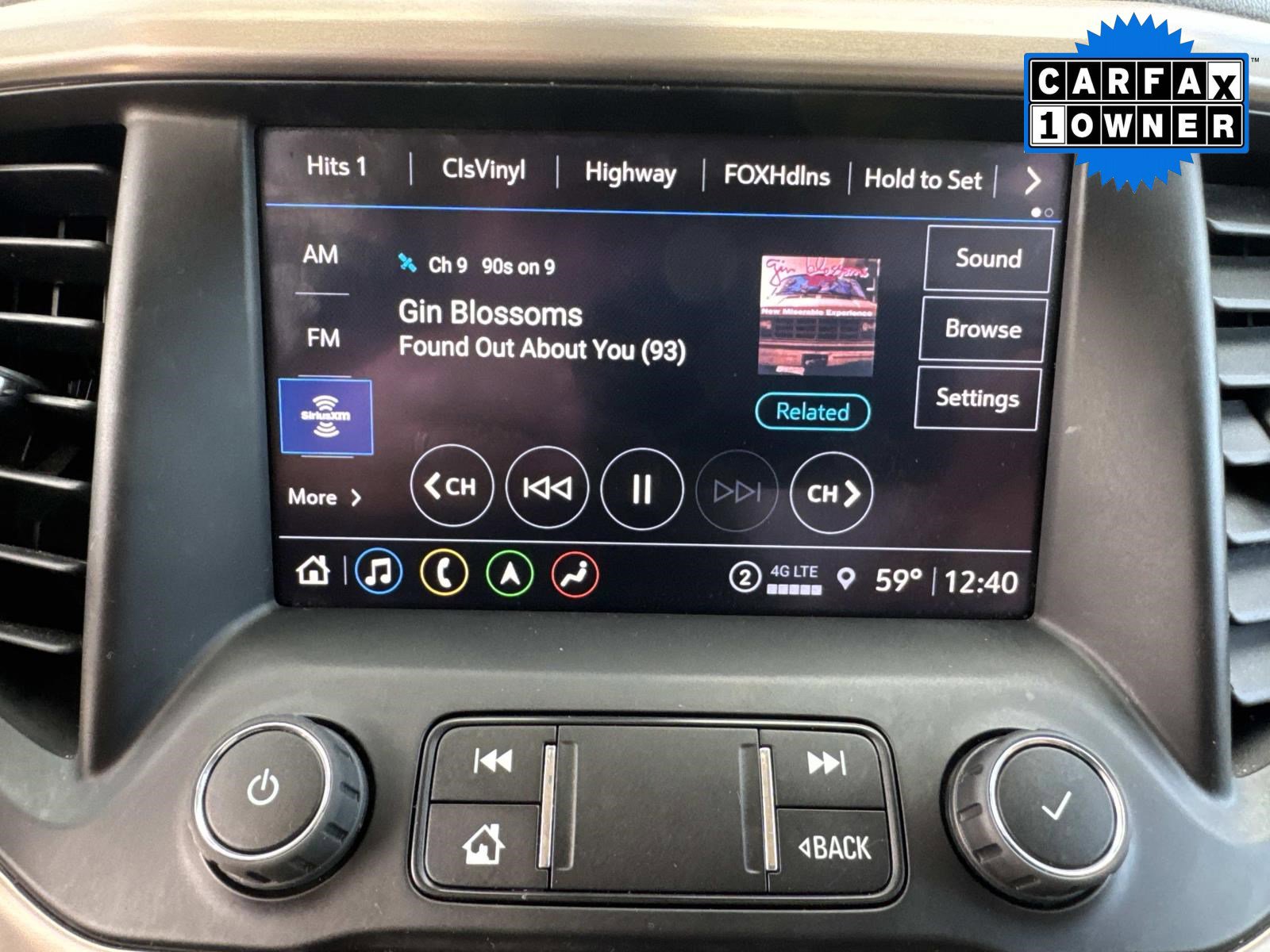 Used 2022 GMC Acadia Denali w/ Denali Ultimate Package image 27