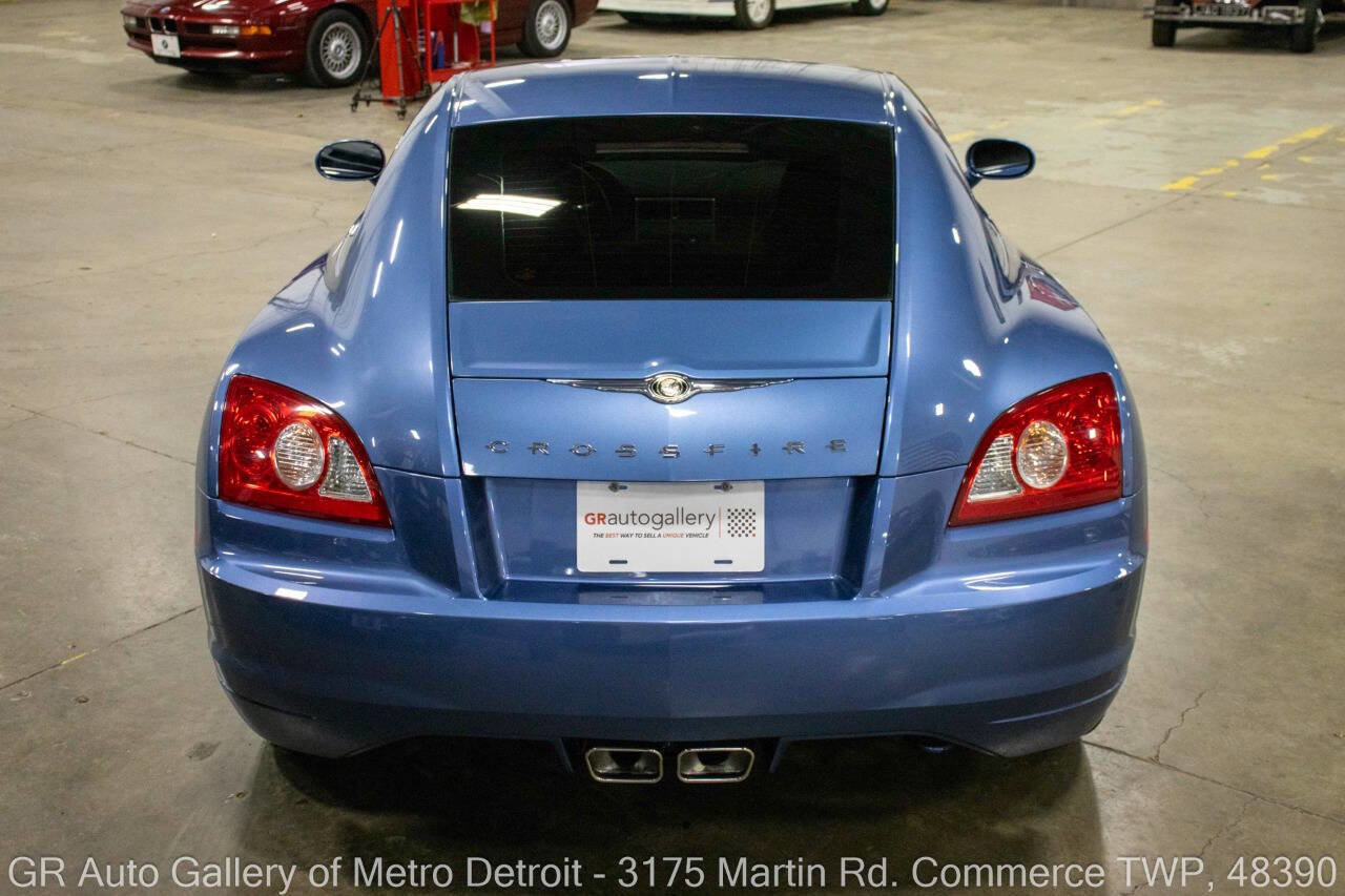 Used 2005 Chrysler Crossfire Limited image 5