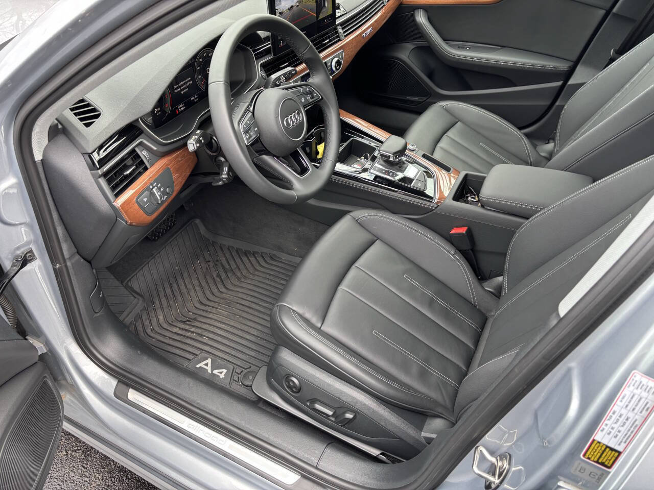 Used 2022 Audi A4 2.0T allroad Premium Plus AWD/4WD image 12