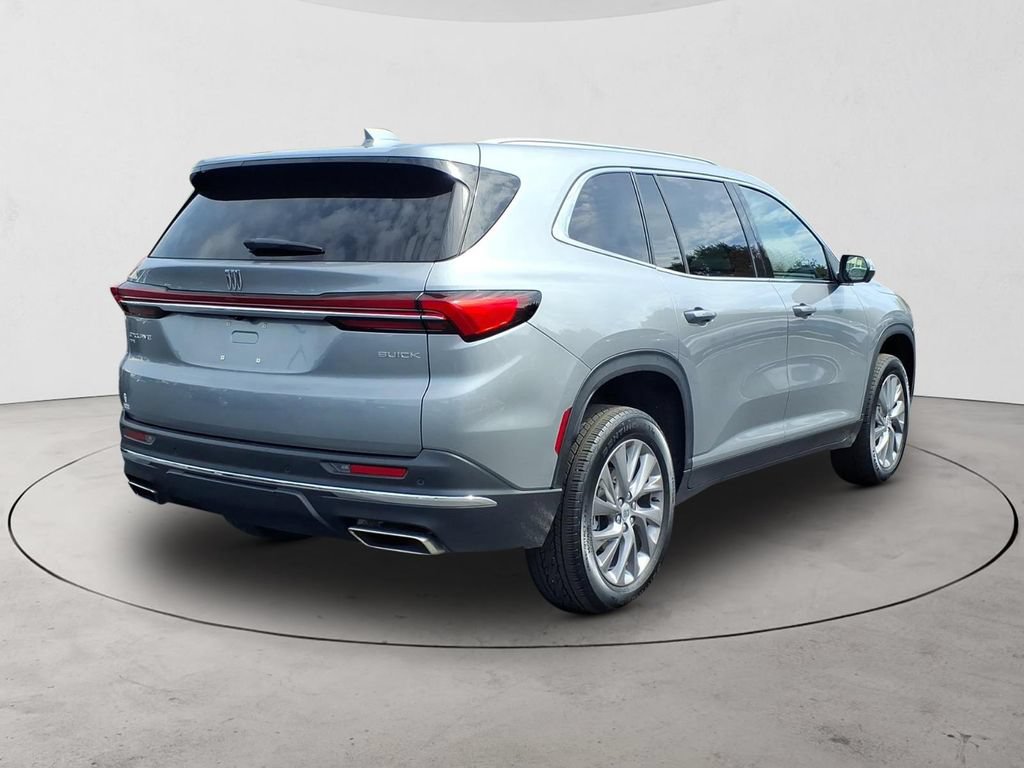 Used 2025 Buick Enclave Preferred AWD/4WD image 5