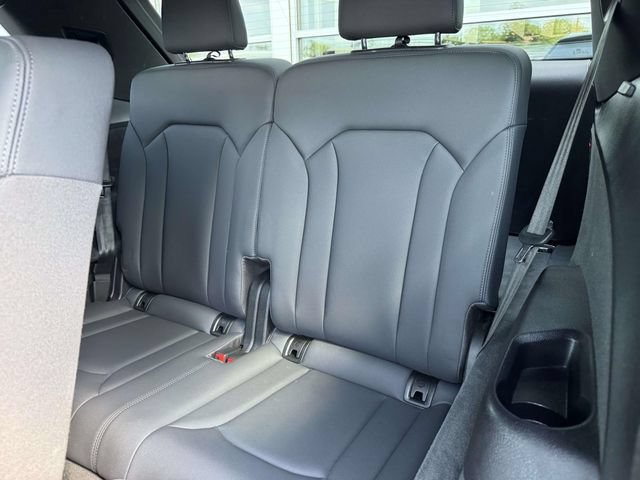 Used 2021 Audi Q7 3.0T Premium Plus w/ Premium Plus Package AWD/4WD image 10