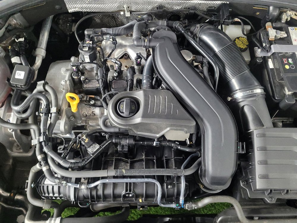 Used 2024 Volkswagen Jetta SE image 30